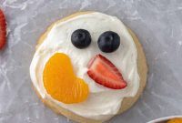 Fresh and Fruity Crumbl Cookie Pizzas