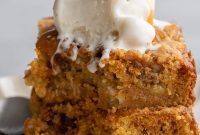 Deliciously Simple Pumpkin Crunch Cake