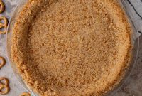 The Ultimate Salty Sweet Pretzel Pie Crust