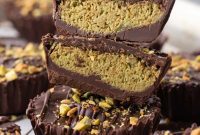 Dubai’s Decadent Chocolate & Pistachio Crunch Cups