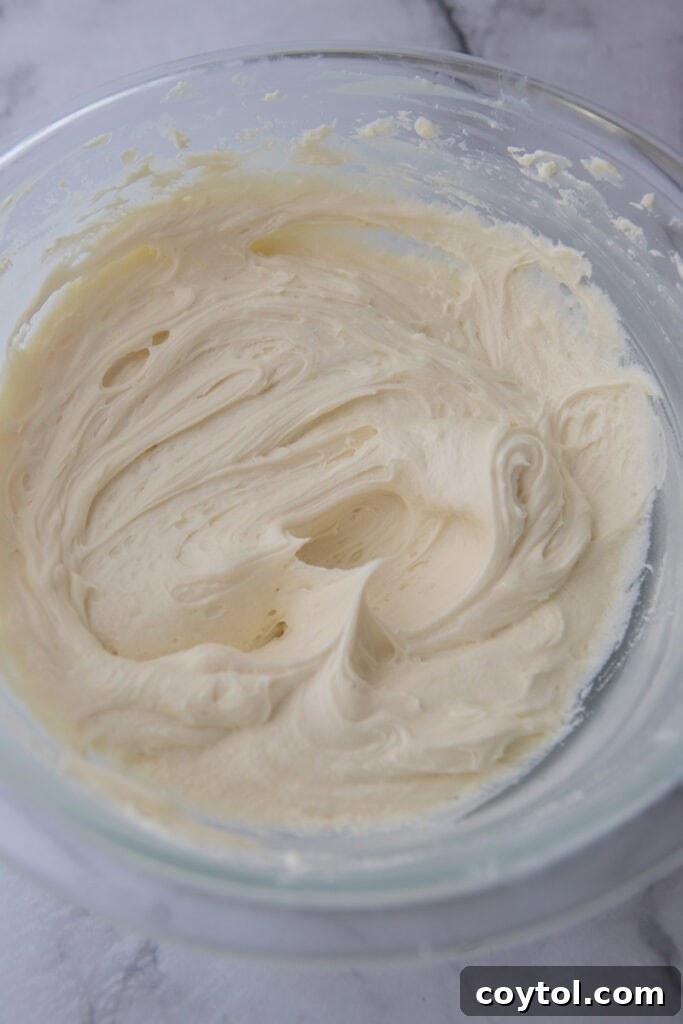 The Ultimate White Chocolate Ganache Recipe 10 white chocolate ganache recipe in a bowl
