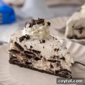 No Bake Oreo Cheesecake Recipe slice on a plate