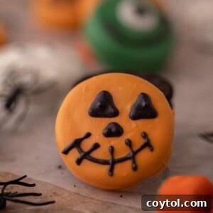Chocolate covered Oreos spooky halloween pumpkin