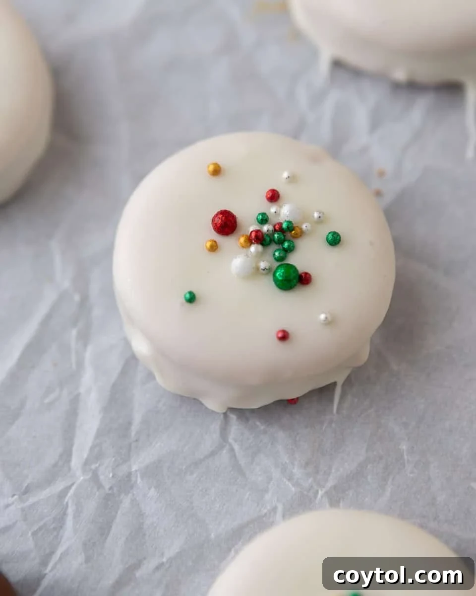 Easy No-Bake Ritz Peanut Butter Chocolate Sandwiches 8 Ritz cookies dipped in white chocolate and topped with festive holiday sprinkles