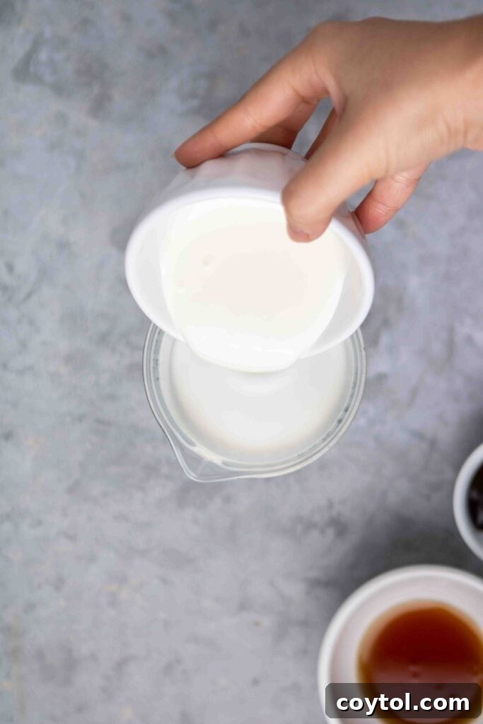 how-to-make-vanilla-sweet-cream