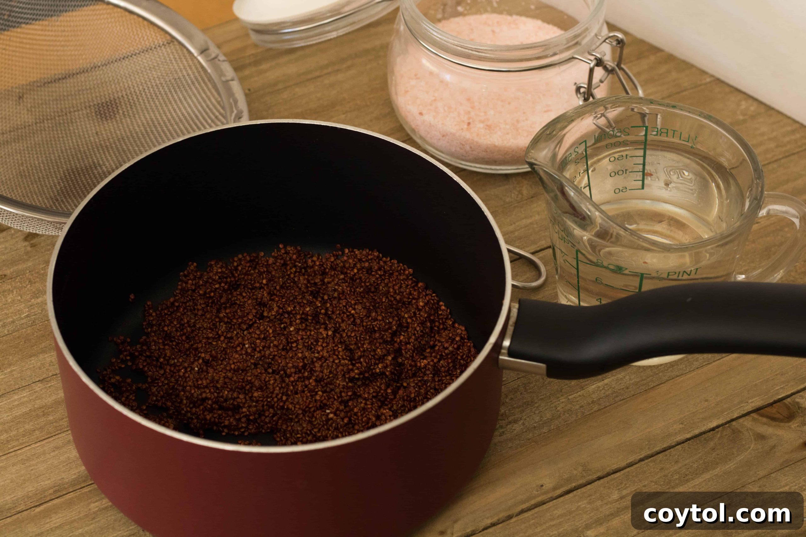 How to cook red quinoa - rinsing