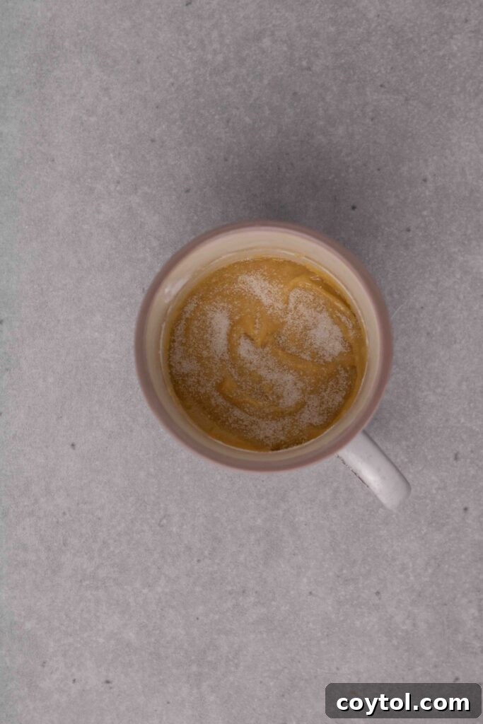 How to make a sugar cookie in a mug: baked cookie ready