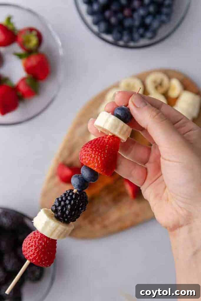 berries and banana fruit kabobs