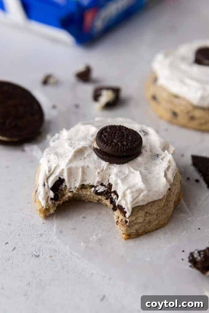 Creamy Cookies and Cream Milkshake Cookie 2 Crumbl cookies and cream milkshake cookies