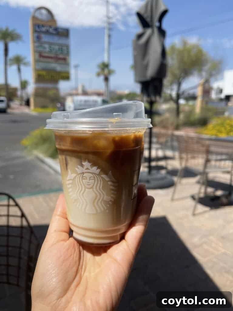 Starbucks Apple Crisp Macchiato Golden Warmth or Chilled Delight 4 Starbuck venti apple crisp macchiato