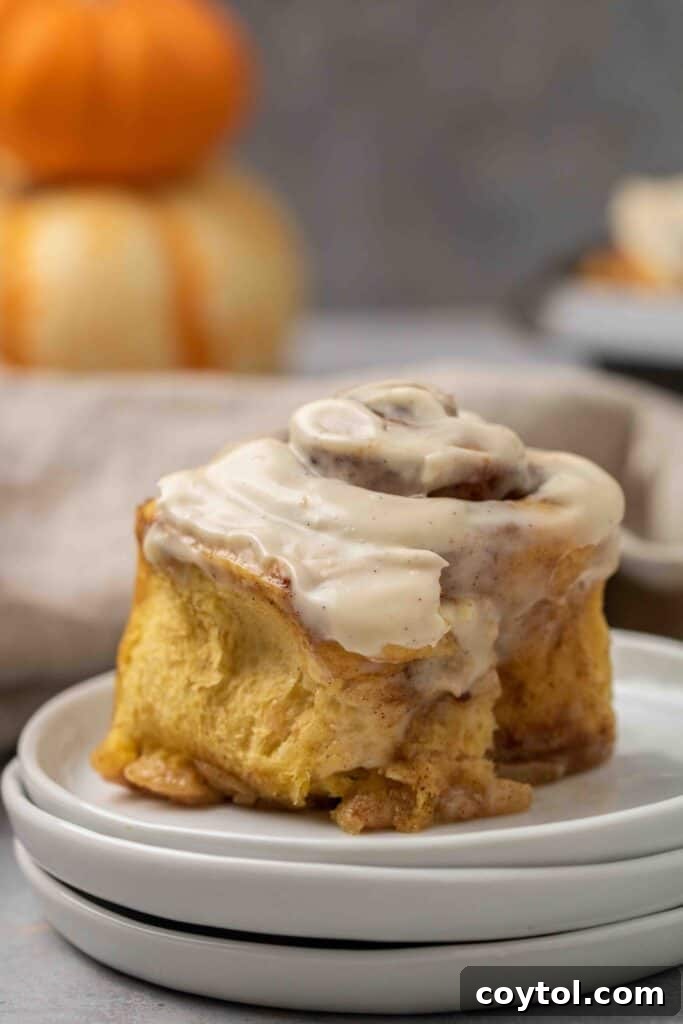35 Irresistible Thanksgiving Desserts 30 Soft and fluffy pumpkin cinnamon rolls best thanksgiving dessert recipes