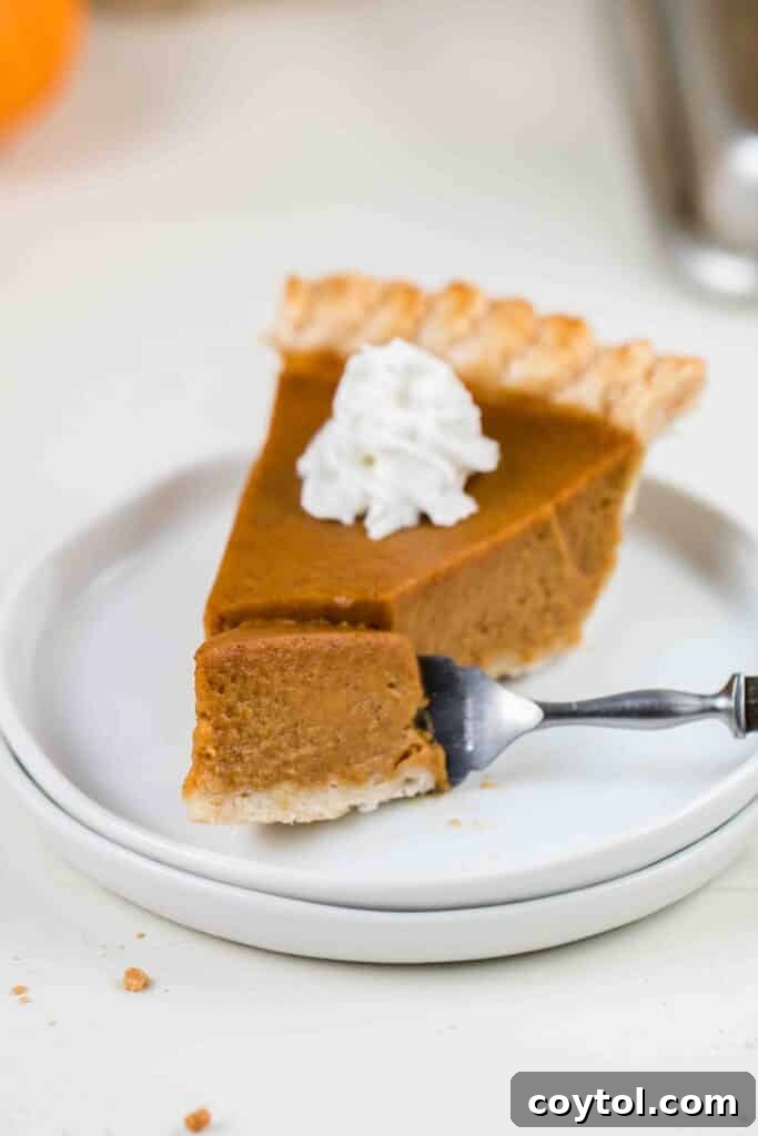 35 Irresistible Thanksgiving Desserts 6 Simple pumpkin pie for thanksgiving dessert recipes