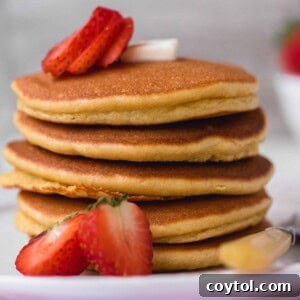 Fluffy almond flour pancakes