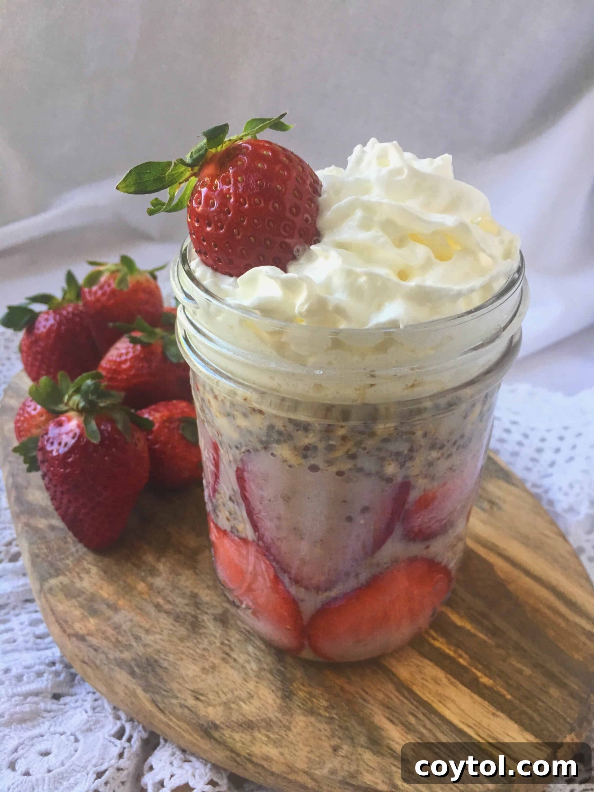 Dreamy Strawberry Cream Overnight Oats 3 Ready-to-eat Strawberries and Cream Overnight Oats with fresh berries