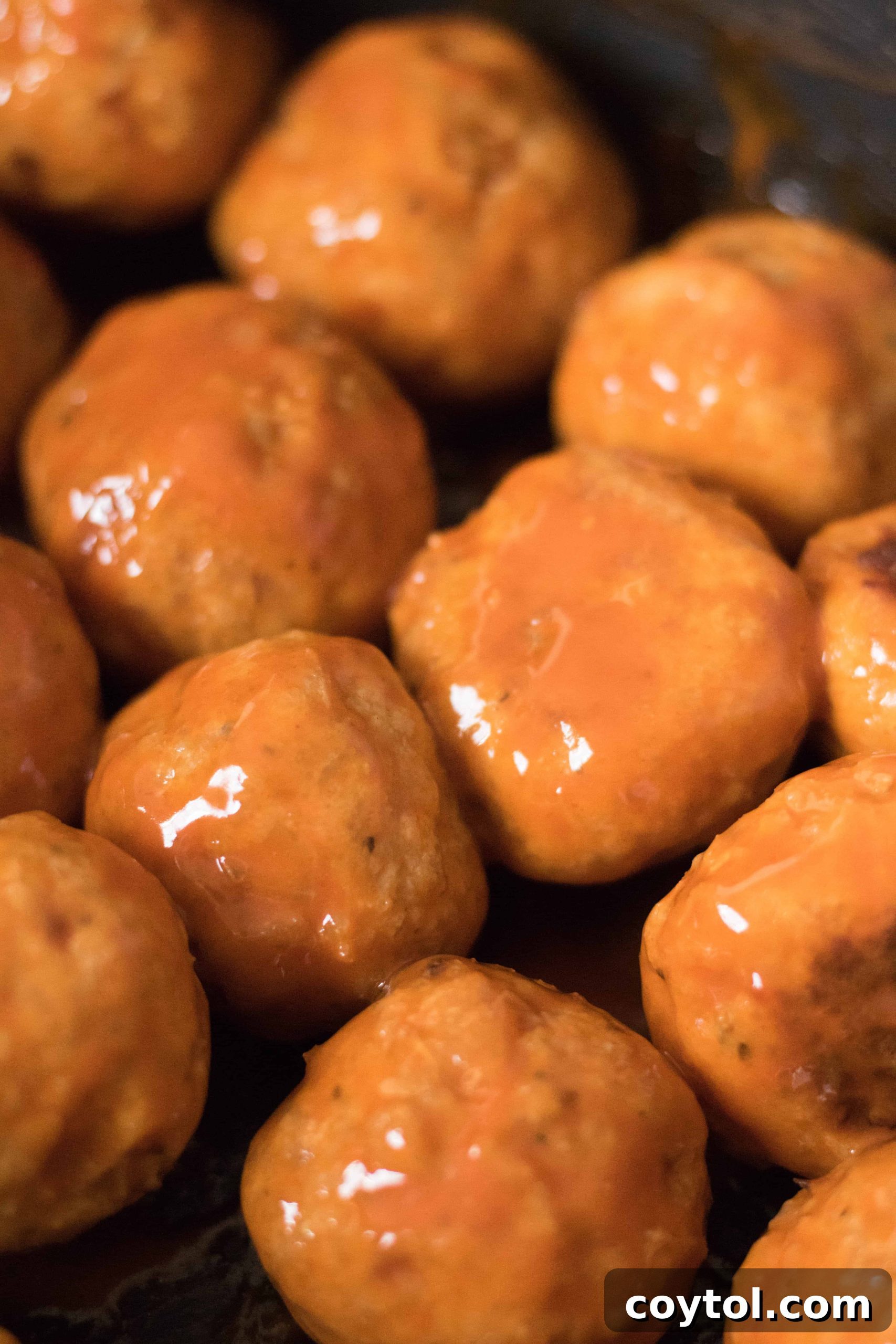 Guilt-Free Baked Buffalo Chicken Meatballs 18 Chicken buffalo meat balls smothered in buffalo sauce