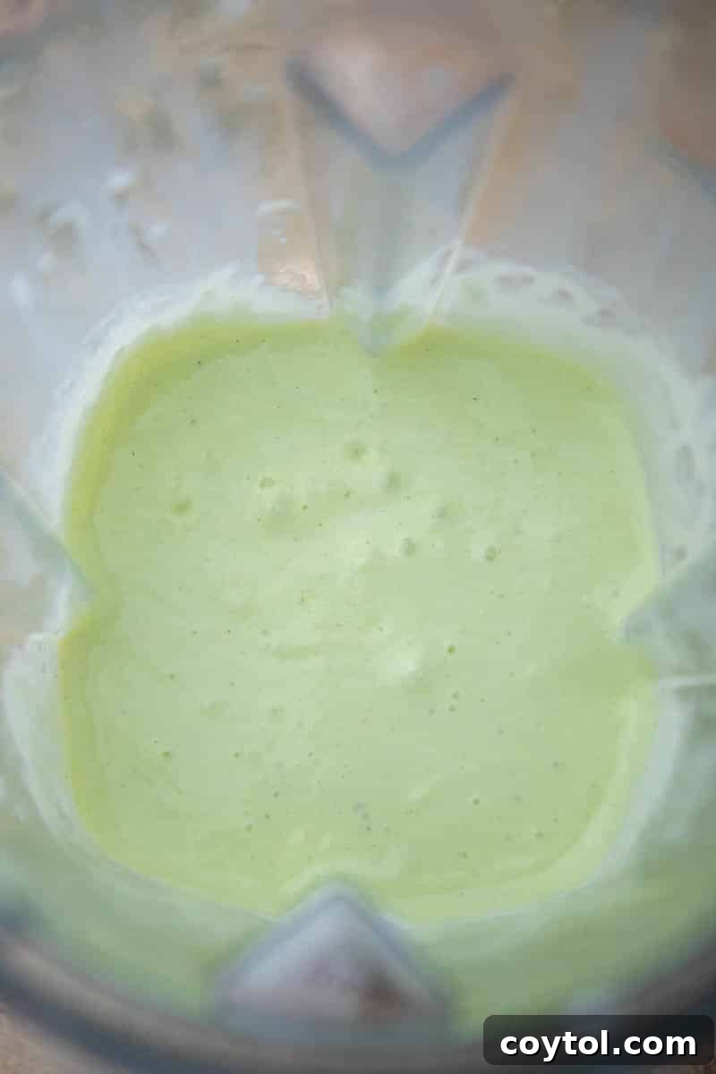 Green shake in blender
