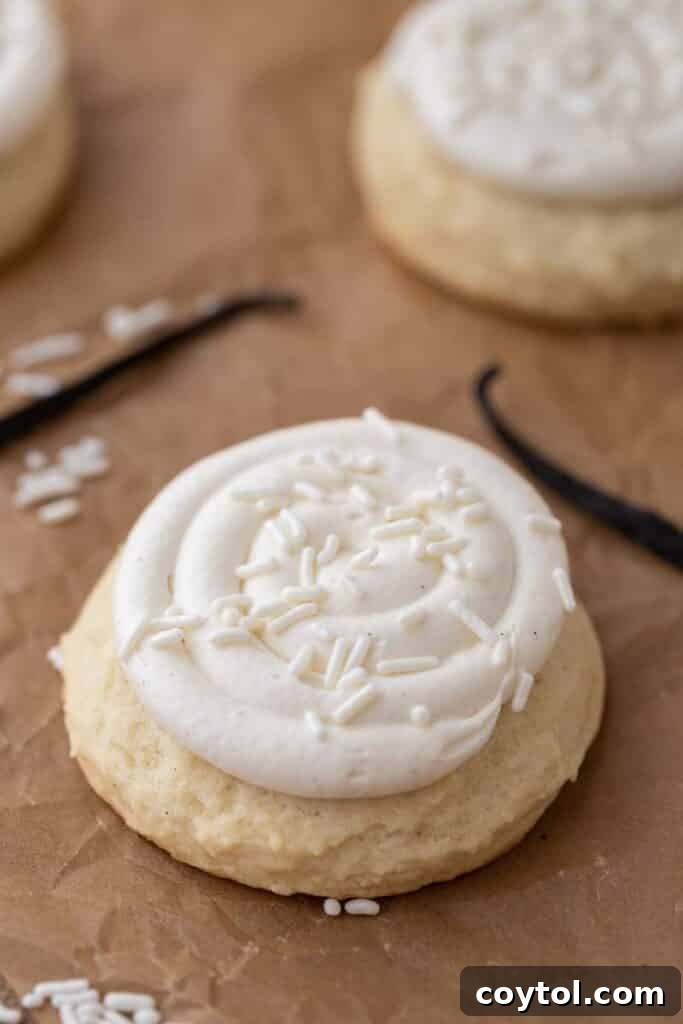 Crumbl Vanilla Bean Cupcake Dream Cookie 10 Crumbl nilla bean cupcake cookies
